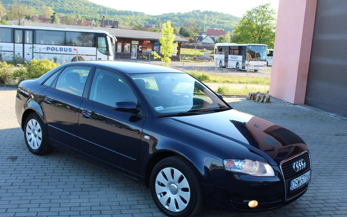 Audi A4 cena 16800 przebieg: 438000, rok produkcji 2006 z Sobótka małe 562